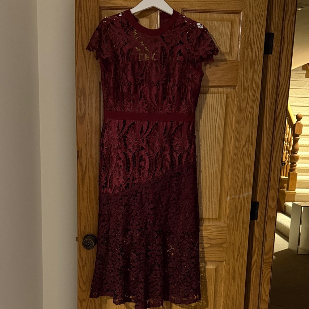 Chic Lace Midi Dress in Deep Burgundy Antonio melani size 6 like new